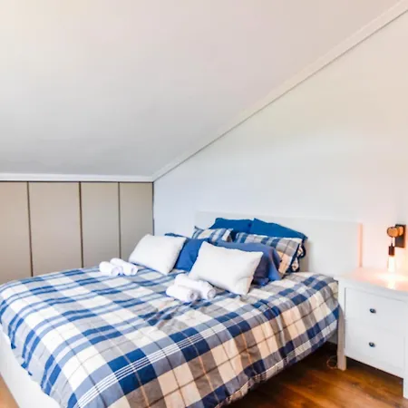Дом отдыха Amplia Casa Con Piscina Y Zona De Juegos *